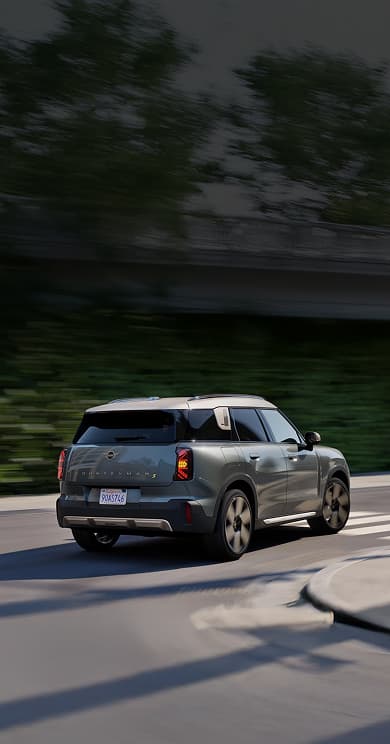 YENİ TAMAMEN ELEKTRİKLİ MINI COUNTRYMAN.